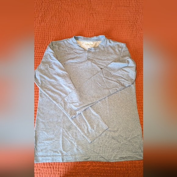 Columbia Long Sleeve T-shirt in light blue - Picture 1 of 2